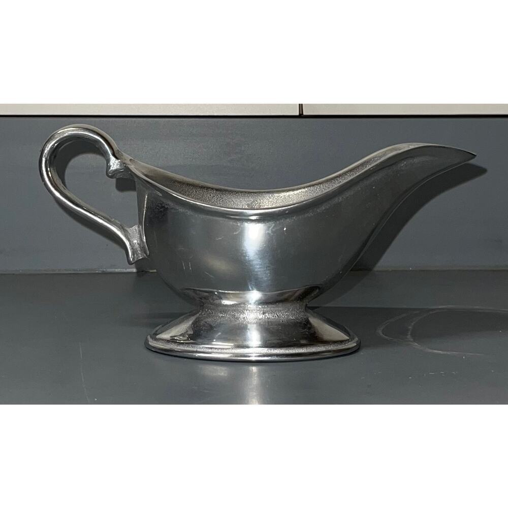 New Elegant & Functional Pewter Gravy Boat - 8" x 3.5"
